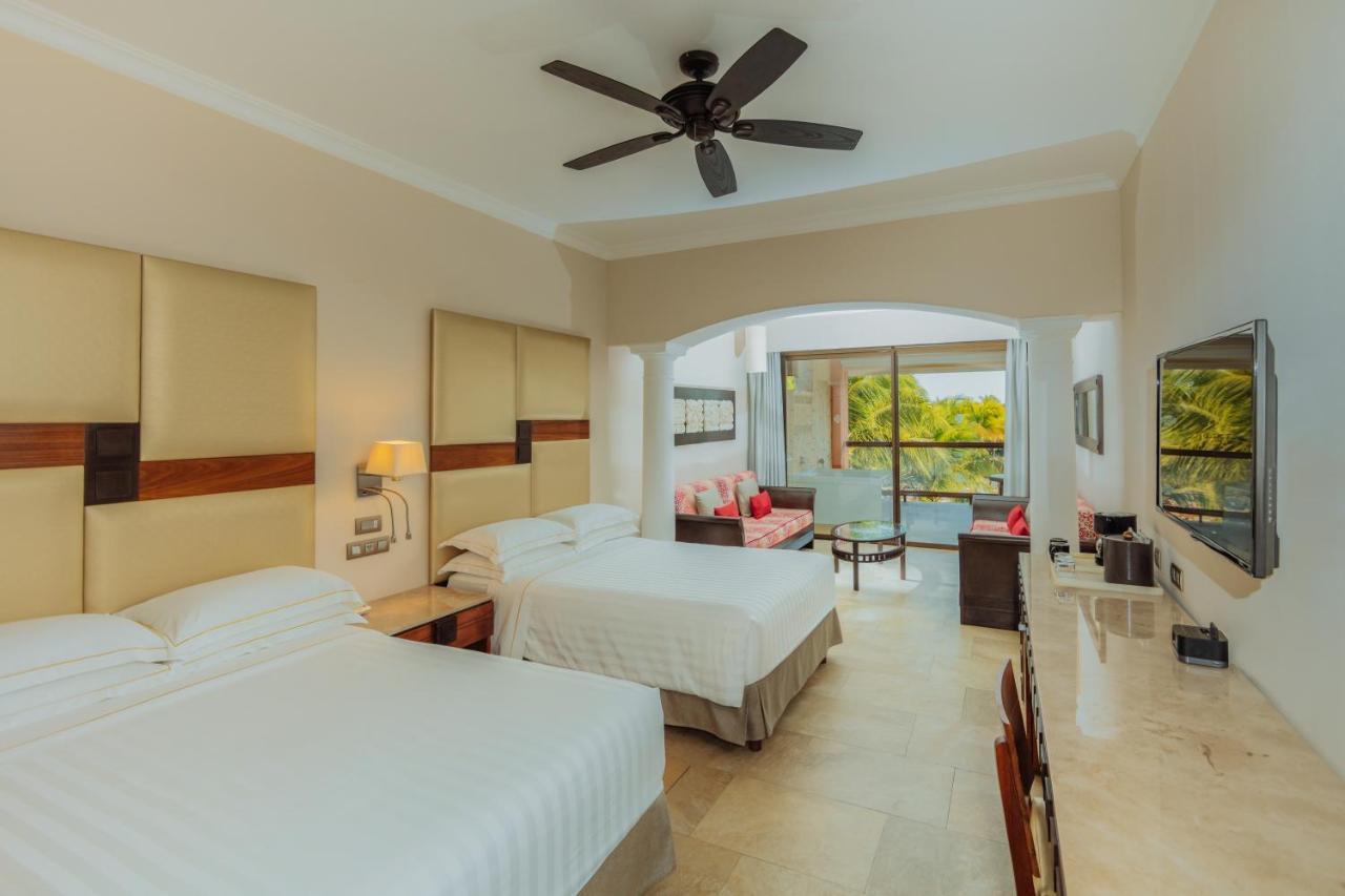 Suite Junior (1 adulto y 1 niño) - Planta Premium - Frente al océano
